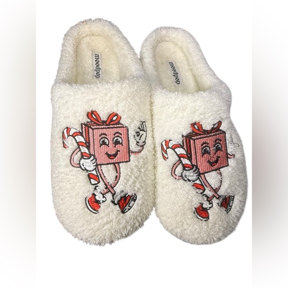 Moodpop Christmas Slippers Size Medium 7/8 - Picture 2 of 7